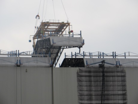 Fukushima Daiichi 1 roof panel removal - 460 (Tepco)